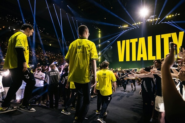 Vitality擊敗MOUZ率先闖入總決賽 賽后選手動態(tài)一覽